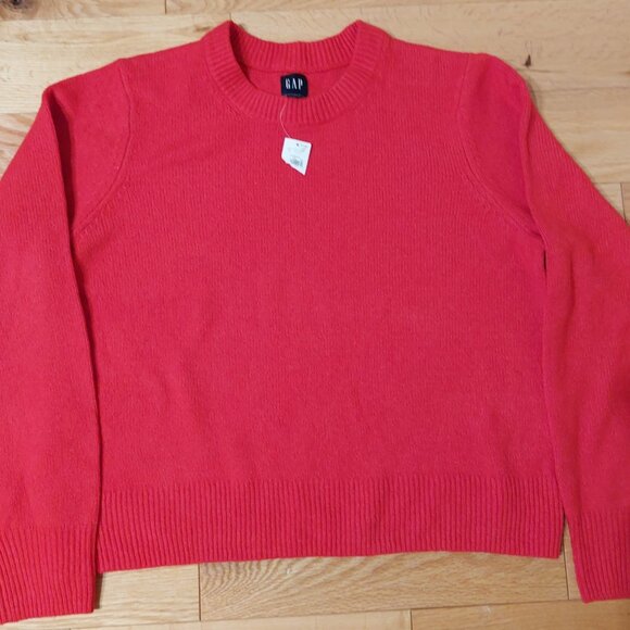 BNWT Gap Sweater - Picture 1 of 3